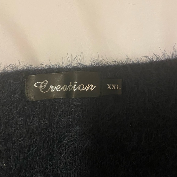 Creation XXL navy fuzzy eyelash sweater with zip on the neckline - Picture 5 of 13